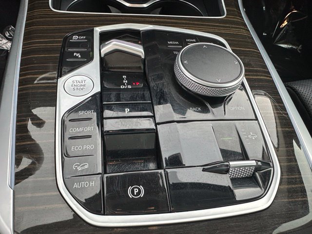Used 2024 BMW X7 xDrive40i AWD/4WD image 28