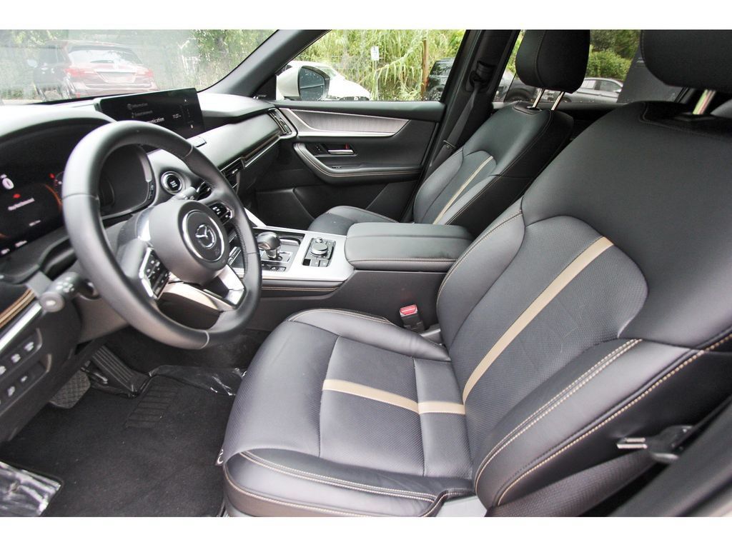 Certified 2026 MAZDA CX-90 3.3 Turbo w/ Premium Plus Pkg AWD/4WD image 14