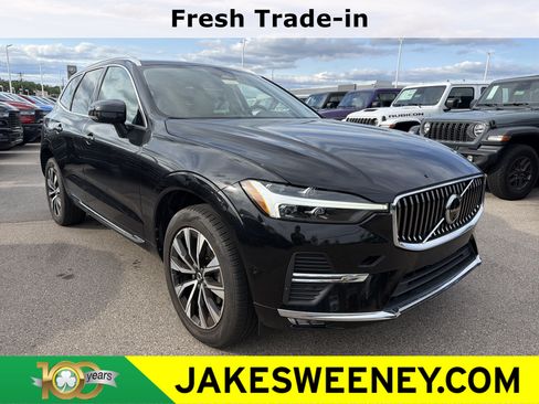 Used 2023 Volvo XC60 B5 Plus FWD image 1