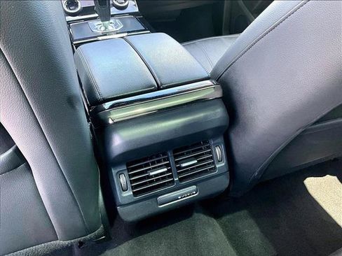 Used 2023 Land Rover Range Rover Evoque R-Dynamic SE AWD/4WD image 25