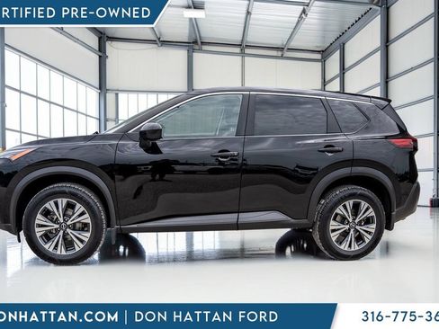 Used 2023 Nissan Rogue SV AWD/4WD image 2