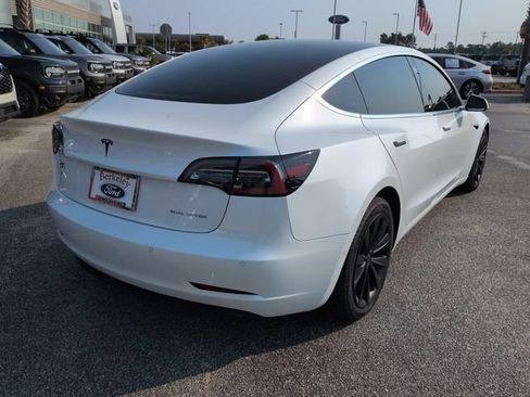 Used 2020 Tesla Model 3 Long Range AWD/4WD image 4