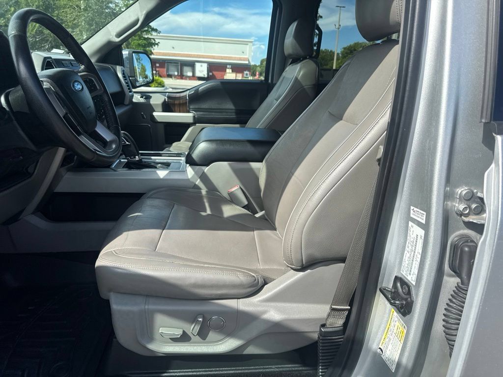 Used 2016 Ford F150 Lariat AWD/4WD image 13