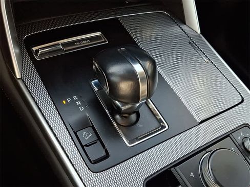 Used 2024 MAZDA CX-90 3.3 Turbo w/ Premium Package image 16