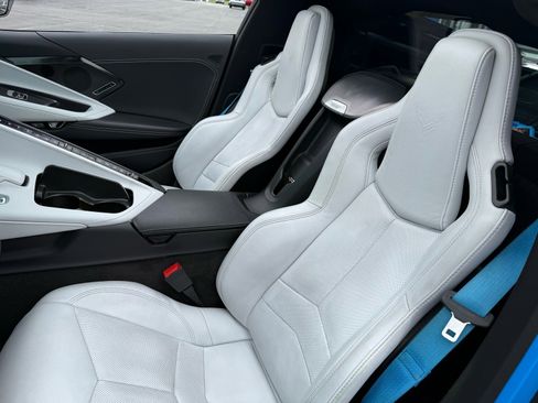 Used 2023 Chevrolet Corvette Stingray Preferred Cpe w/ Z51 Performance Package RWD image 22