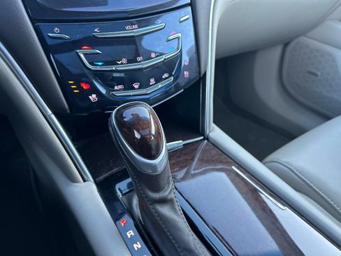 Used 2017 Cadillac XTS Luxury w/ Driver Awareness Package image 32