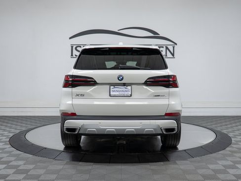 Used 2024 BMW X5 xDrive50e AWD/4WD image 6
