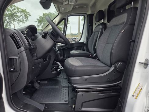 New 2026 RAM ProMaster 2500 w/ Convenience Group FWD image 10