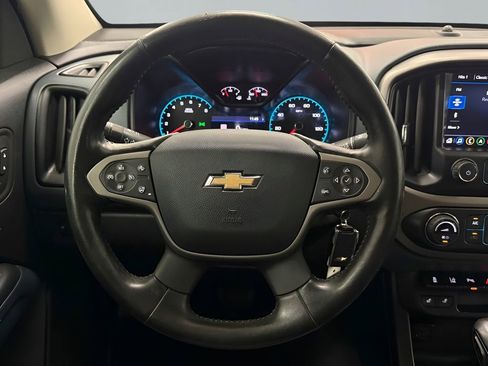 Used 2022 Chevrolet Colorado Z71 w/ Safety Package RWD image 19