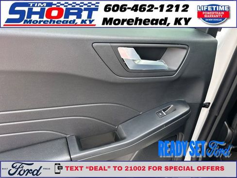 New 2025 Ford Escape ST-Line Elite image 40