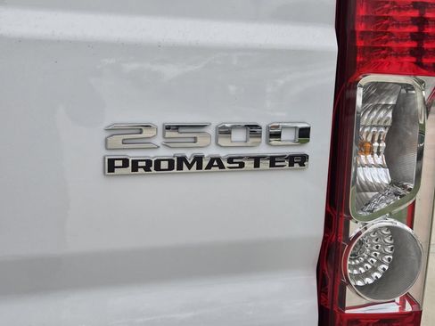 New 2026 RAM ProMaster 2500 image 8