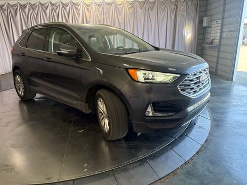 Used 2020 Ford Edge SEL w/ Convenience Package AWD/4WD image 3
