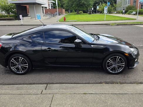 Used 2014 Subaru BRZ Premium RWD image 3