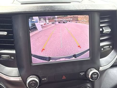 Used 2022 RAM 1500 Big Horn AWD/4WD image 20
