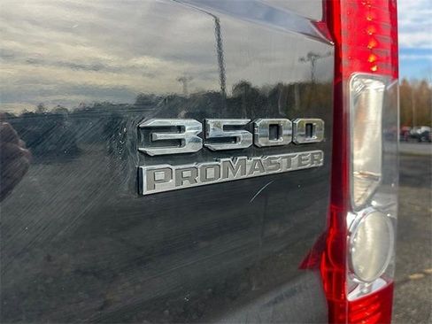 New 2025 RAM ProMaster 3500 w/ Crew Van Package FWD image 10