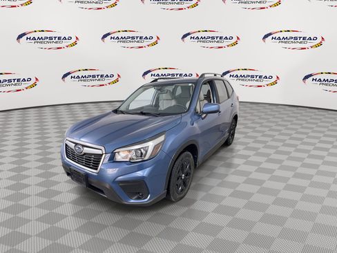 Used 2020 Subaru Forester Premium AWD/4WD image 4