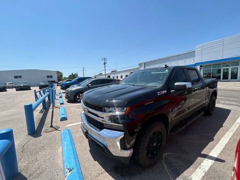 Used 2021 Chevrolet Silverado 1500 LT w/ Texas Edition Plus AWD/4WD image 6