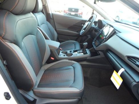 Used 2024 Subaru Crosstrek 2.5i Limited w/ Crosstrek Mirror Package AWD/4WD image 19