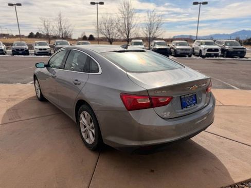 Used 2025 Chevrolet Malibu LT FWD image 5