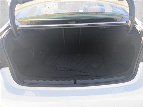 Used 2022 BMW 330i Sedan w/ Driving Assistance Package image 6