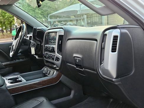 Used 2018 GMC Sierra 1500 SLT image 17