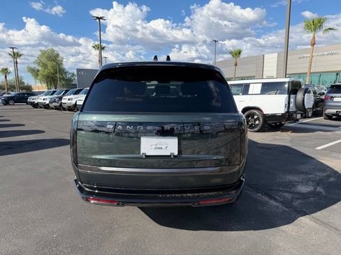 New 2026 Land Rover Range Rover Long Wheelbase SE AWD/4WD image 7