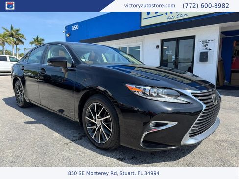 Used 2018 Lexus ES 350 w/ Luxury Package w/Wood Trim FWD image 1