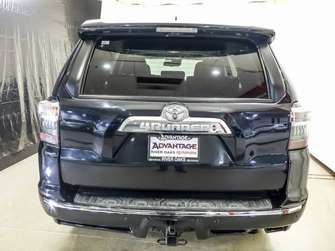 Used 2021 Toyota 4Runner Limited image 6