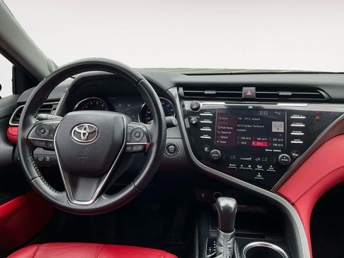 Used 2019 Toyota Camry XSE w/ Driver Assist Package FWD image 15