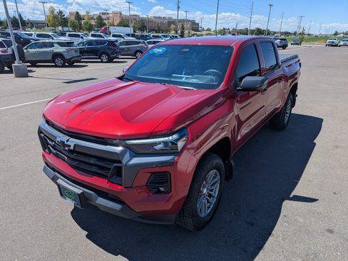 Used 2026 Chevrolet Colorado LT w/ LT Convenience Package AWD/4WD image 8