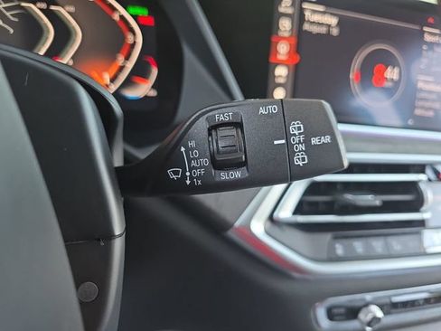 Used 2019 BMW X5 xDrive40i w/ Off-Road Package AWD/4WD image 38