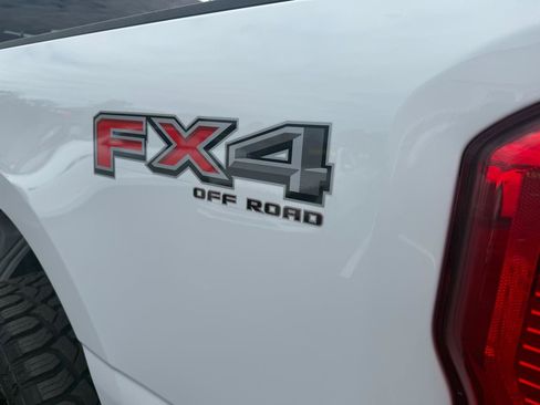 Used 2025 Ford F250 XLT w/ FX4 Off-Road Package AWD/4WD image 8