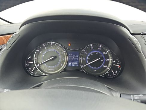 Used 2019 INFINITI QX80 Luxe w/ All-Season Package RWD image 16