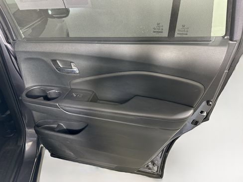 Used 2021 Honda Pilot Special Edition image 32