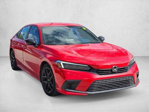Used 2024 Honda Civic Sport image 3