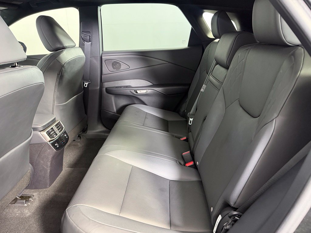 Used 2025 Lexus RX 350 FWD w/ Technology Package image 20