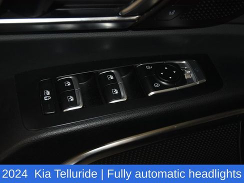 Used 2024 Kia Telluride AWD image 24