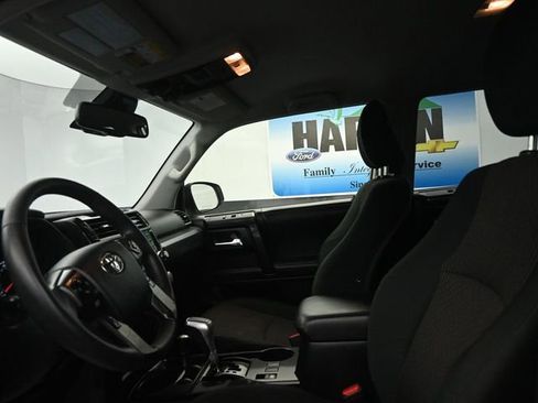 Used 2024 Toyota 4Runner TRD Off-Road image 12