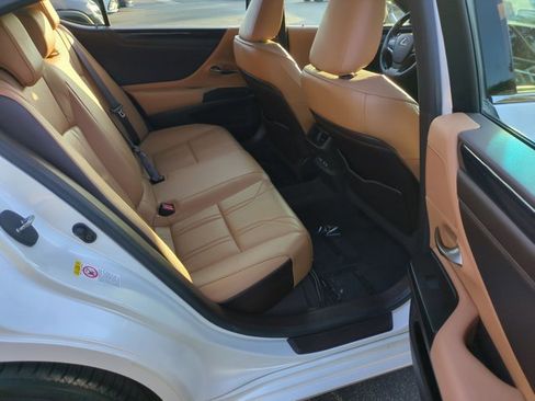 Used 2019 Lexus ES 350 w/ Accessory Package 2 image 22