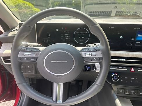 Used 2025 Hyundai Sonata Limited FWD image 16