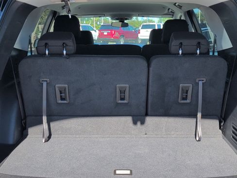 Used 2020 Chevrolet Traverse LS image 5