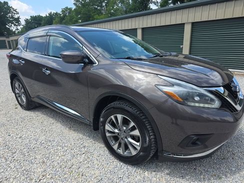 Used 2018 Nissan Murano SV AWD/4WD image 8