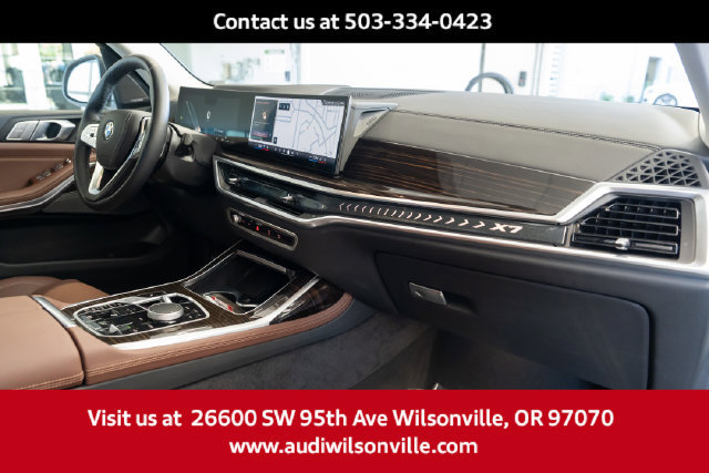 Used 2026 BMW X7 xDrive40i AWD/4WD image 35