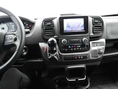 Used 2023 RAM ProMaster 2500 FWD image 18