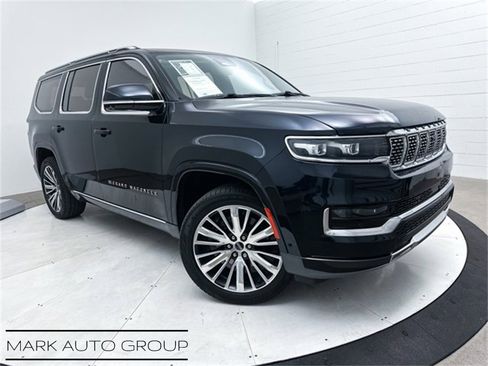 Used 2022 Jeep Grand Wagoneer Series III image 1