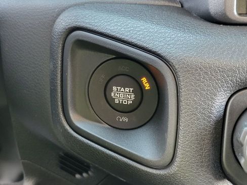 New 2026 Jeep Gladiator Sport image 10