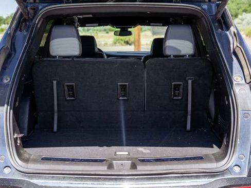 Used 2023 Buick Enclave Essence w/ LPO, Cargo Package FWD image 9
