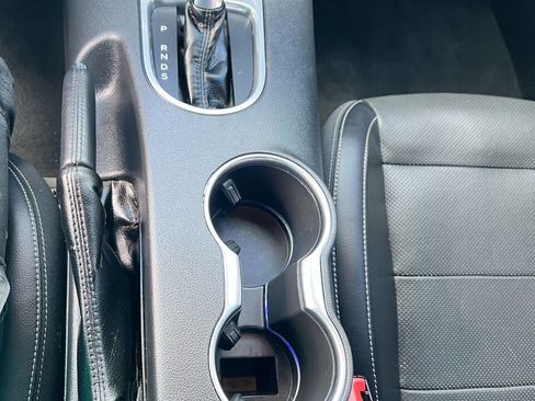 Used 2022 Ford Mustang GT Premium image 28