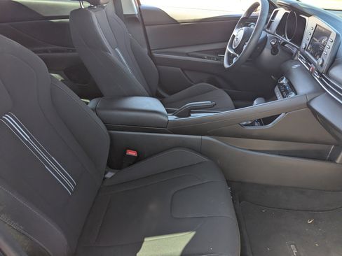 Certified 2023 Hyundai Elantra SEL w/ Cargo Package FWD image 11