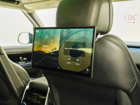 Used 2023 Land Rover Range Rover Long Wheelbase Autobiography image 96